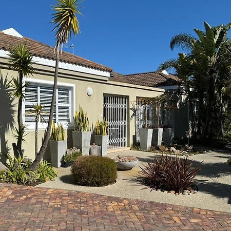 Plett57 - Self Catering - Room No1 Plettenbergbaai Buitenkant foto