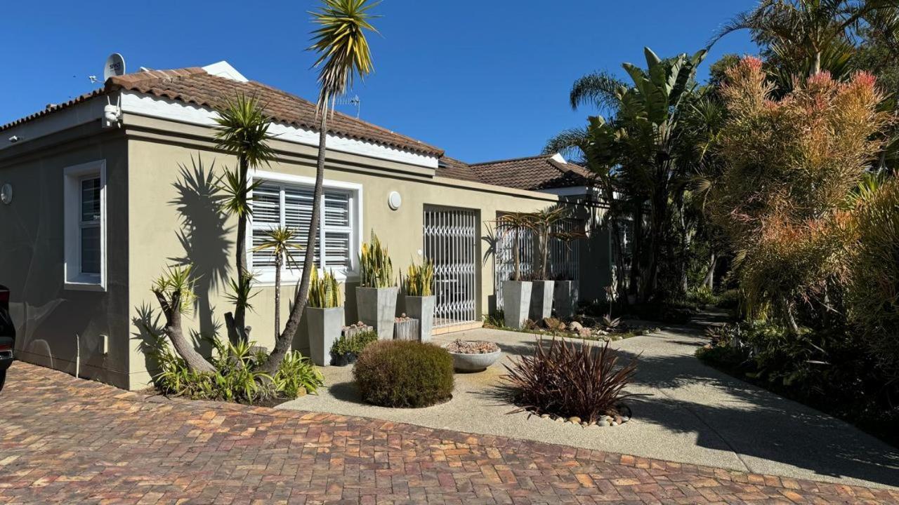 Plett57 - Self Catering - Room No1 Plettenbergbaai Buitenkant foto